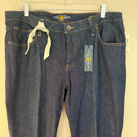 Lucky Brand Low Rise Ginger Bootcut Women's Dark Wash Jeans Size 16W NWT - Picture 4 of 9